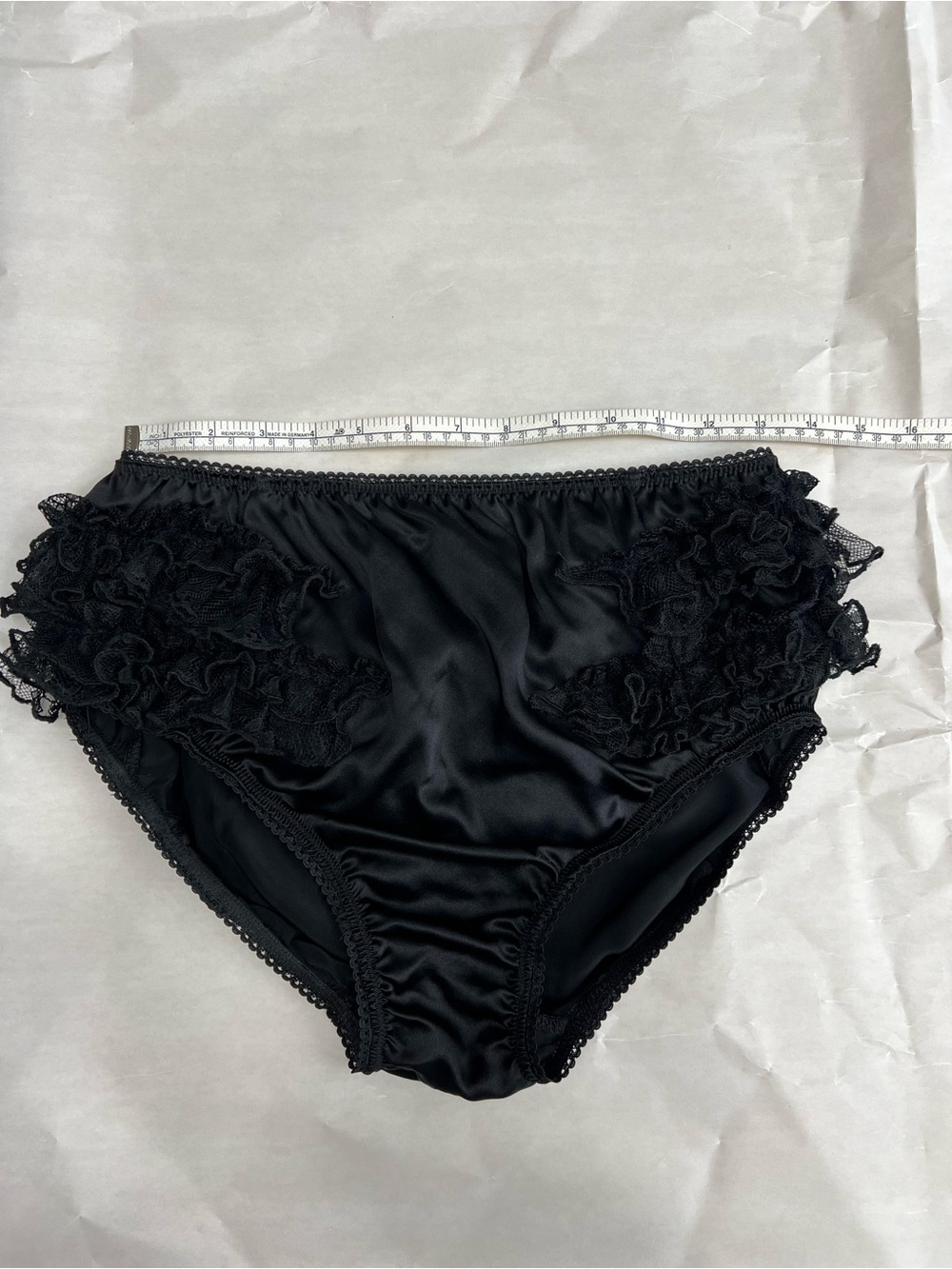 100% Silk Ruffle Bloomers - Picture 6 of 7